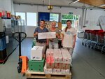 Dr. Hans-Fischer-Stiftung spendet einen Hubwagen an die Tafel Memmingen 